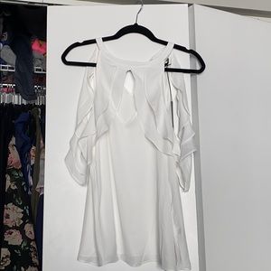 White tank top blouse with cold shoulder